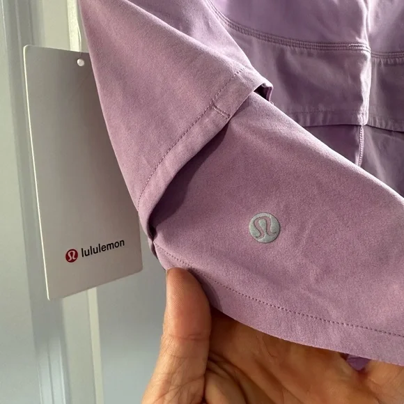 NWT lululemon speed shorts hi-rise 2.5” - Picture 4 of 4